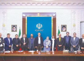 وقت پاسخگویی است، نه فرافکنی