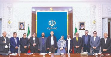 وقت پاسخگویی است، نه فرافکنی