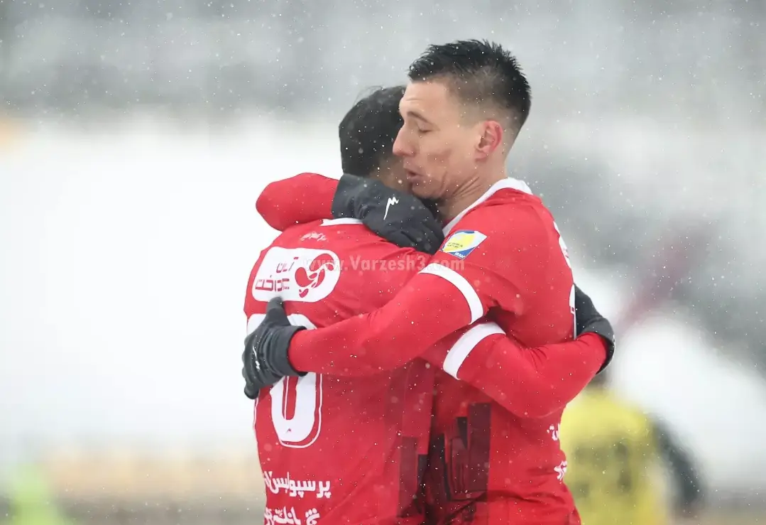 جدایی ۲ ستاره پرسپولیس قطعی شد