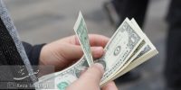 تغییر قیمت‌ها در بازار؛ دلار و یورو چقدر ارزان شدند؟