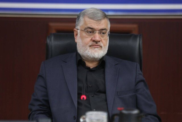 جبران خسارت خودروها بر عهده بیمه مرکزی است/ آسیب‌دیدگی ۱۰۰ واحد صنفی و صنعتی در تهران