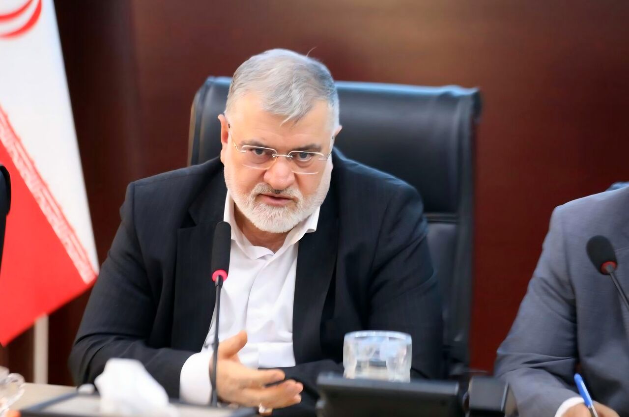 استاندار تهران: با وجود حملات دشمن، ذخایر کالاهای اساسی برای ماه‌ها تأمین است