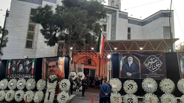 مراسم بزرگداشت شهید دریاسالار علی شمخانی برگزار شد