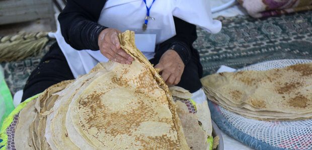 هیچ مصوبه‌ای برای گرانی نان نداریم؛ مردم گران‌فروشی را گزارش کنند