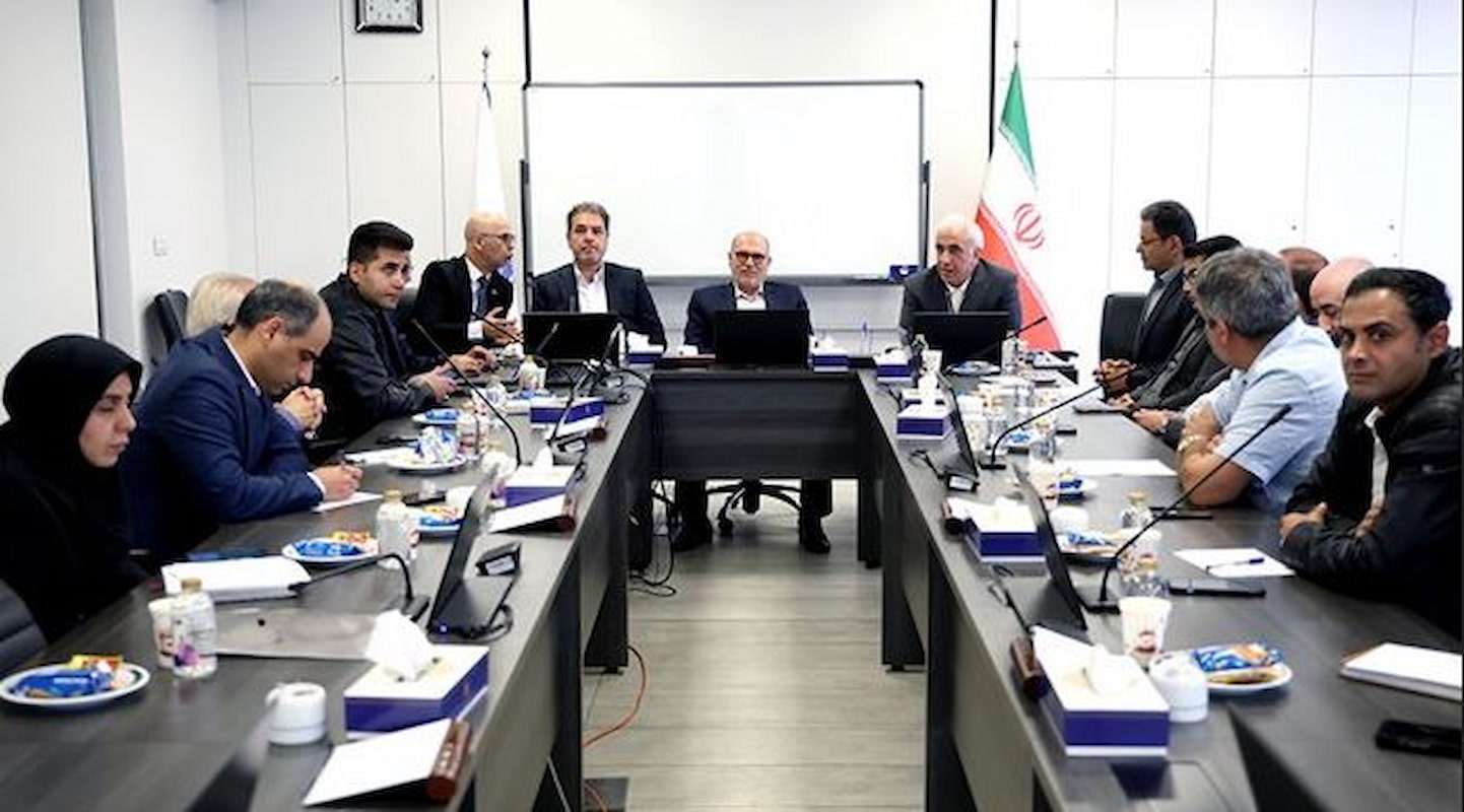 بخش خصوصی، میدان‌دار بازآفرینی کشور