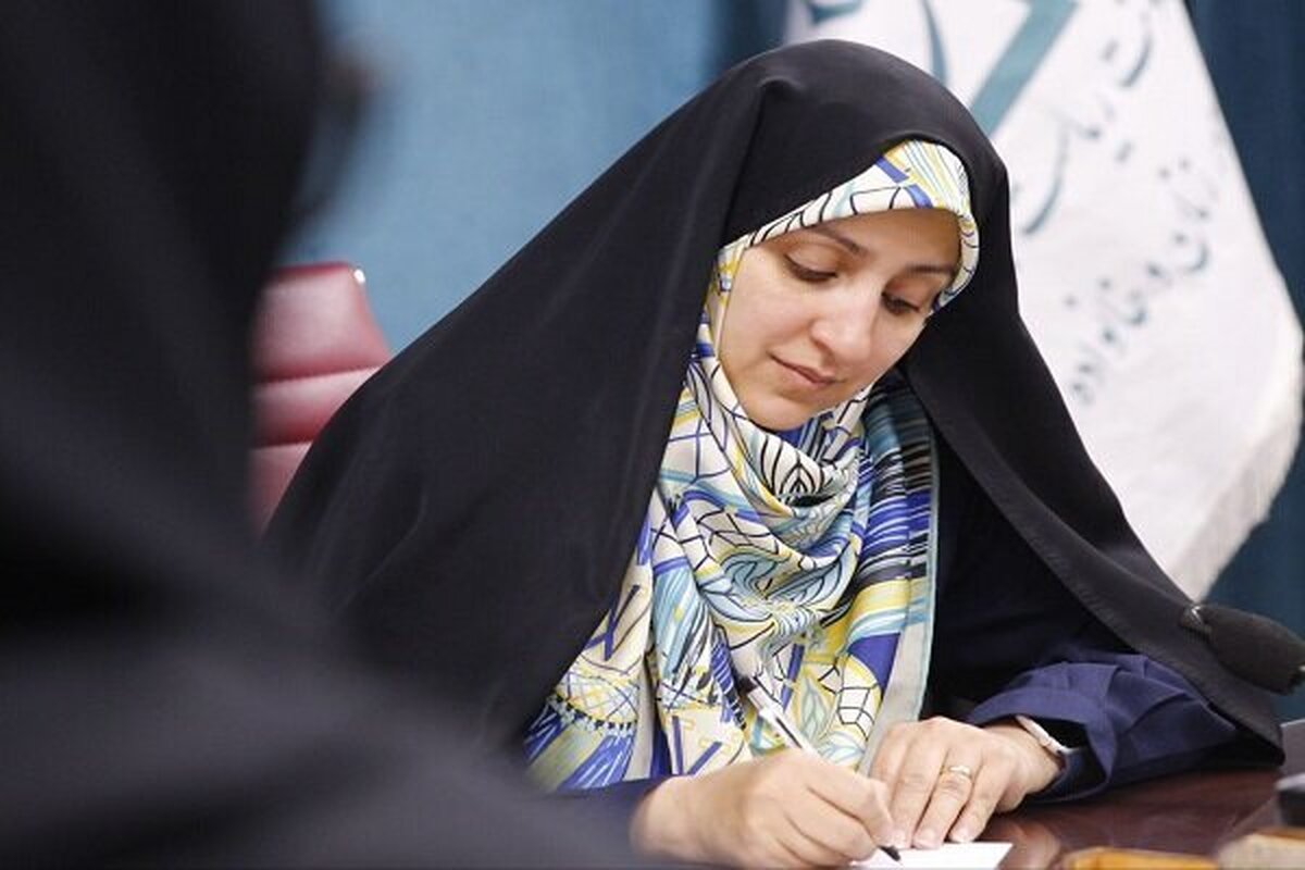 معاون رئیس جمهور در امور زنان بر ارائه بسته‌های مشاوره‌ای به آسیب‌دیدگان تاکید کرد