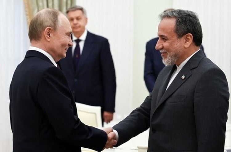 کرملین خبر داد: اعلام زمان دیدار عراقچی با پوتین