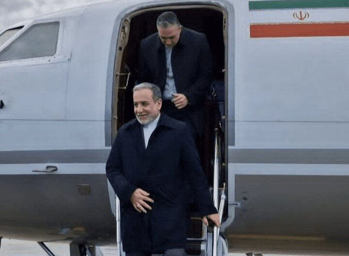 عراقچی عازم هند شد