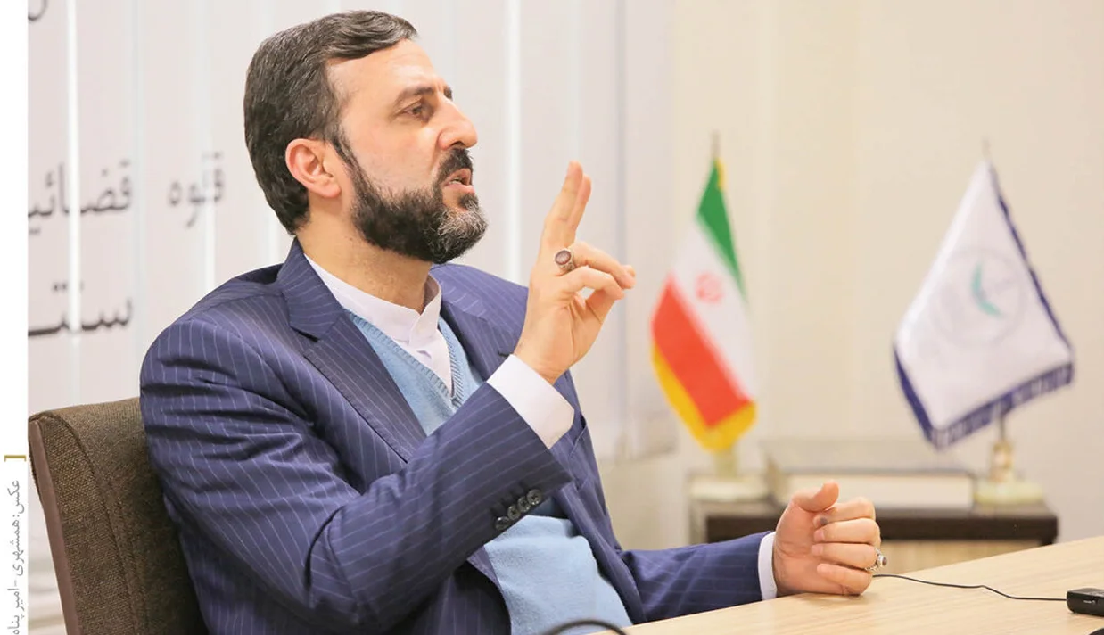 غریب‌آبادی: در حال تدوین پروتکل برای نظارت ایران و عمان بر عبور و مرور در تنگه هرمز هستیم