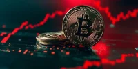 بازار کریپتو قرمز شد؛ سقوط قیمت بیت‌کوین تا ۷۹۰۰۰ دلار