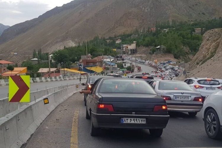 ممنوعیت تردد در مسیر شمال به جنوب آزادراه و جاده چالوس از ساعت ۱۳