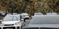 ترافیک سنگین در جاده چالوس/بارش باران و مهگرفتگی در محور هراز ترافیک سنگین در جاده چالوس/بارش باران و مهگرفتگی در محور هراز