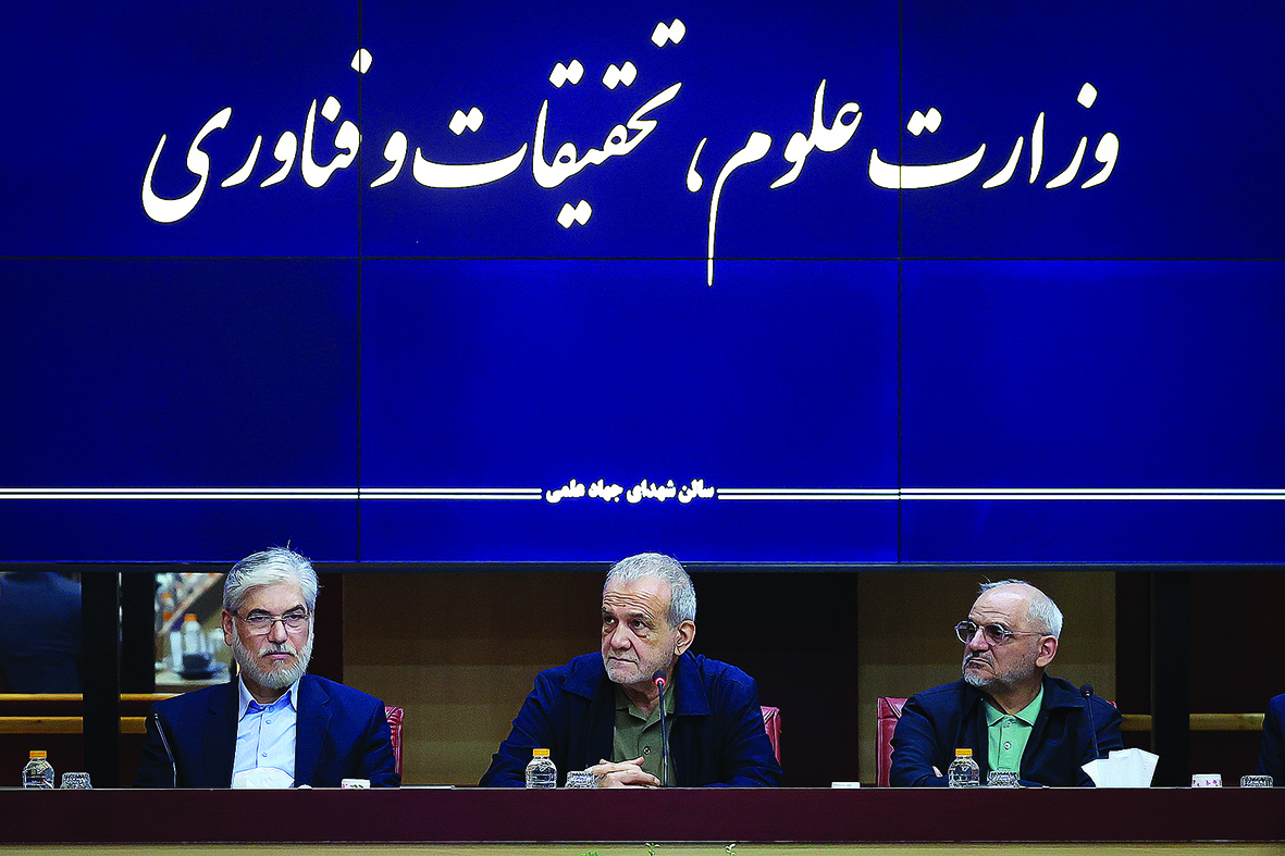جلب مشارکت دانشگاهیان برای عبور از بحران