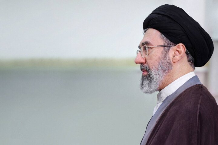 رهبر انقلاب: استمرار قدرت ایران نسبت مستقیمی با مسئله افزایش جمعیت دارد