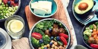 کدام رژیم غذایی خطر چاقی در دوران یائسگی را کاهش میدهد؟ کدام رژیم غذایی خطر چاقی در دوران یائسگی را کاهش میدهد؟