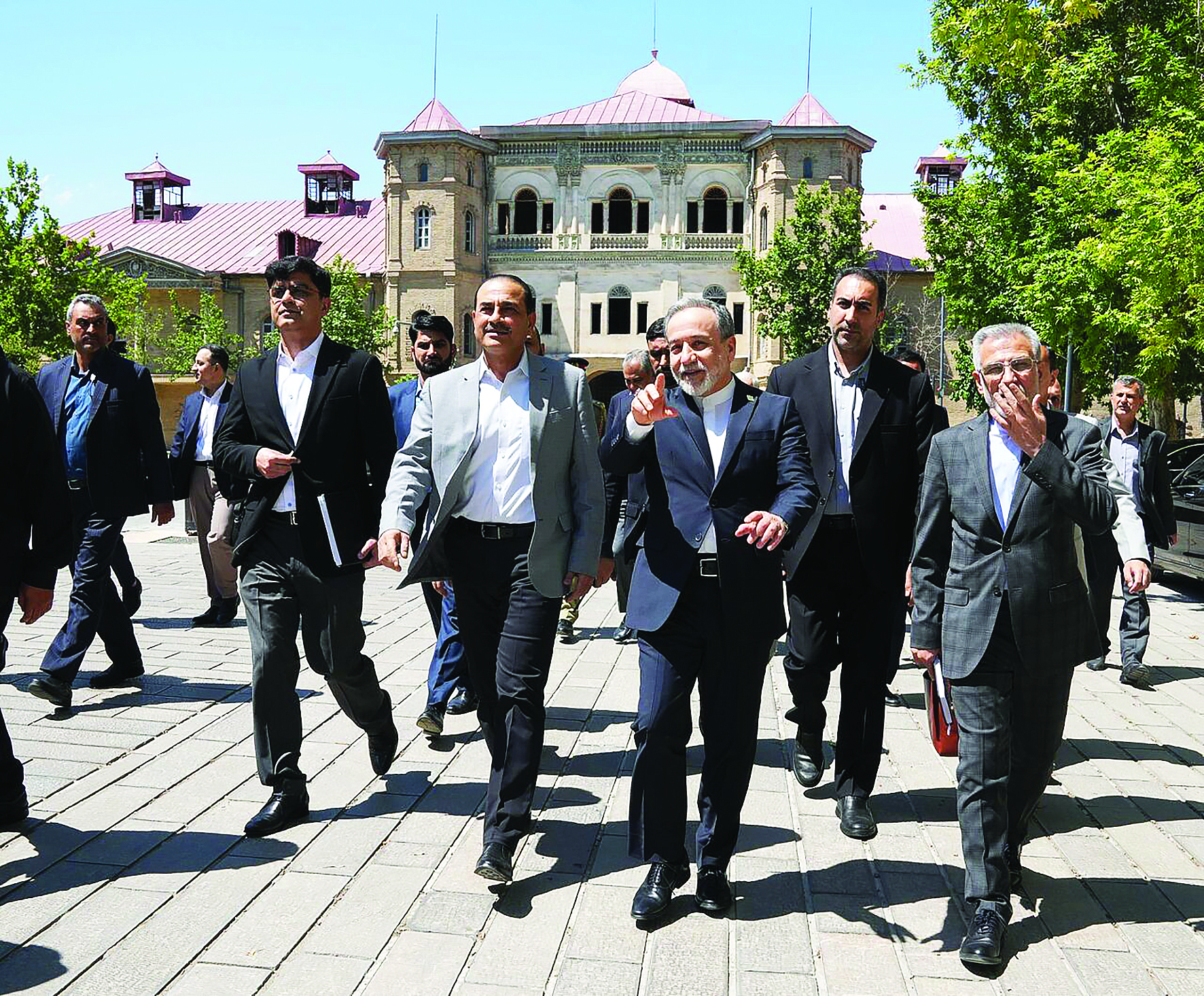 میانجیگران در ترافیک دیپلماسی