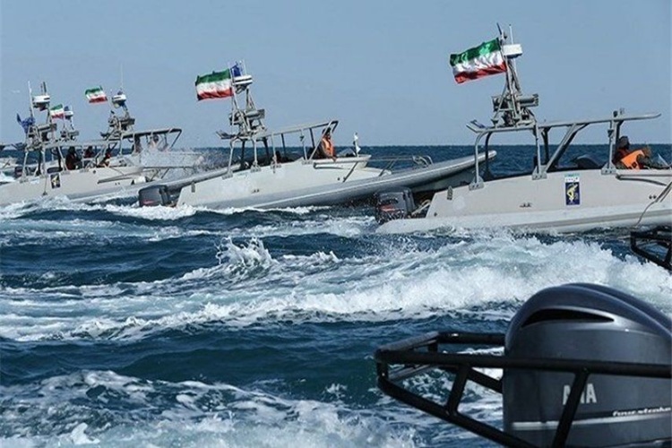 هشدار سپاه درباره تهاجم سنگین علیه کشتی‌های آمریکایی
