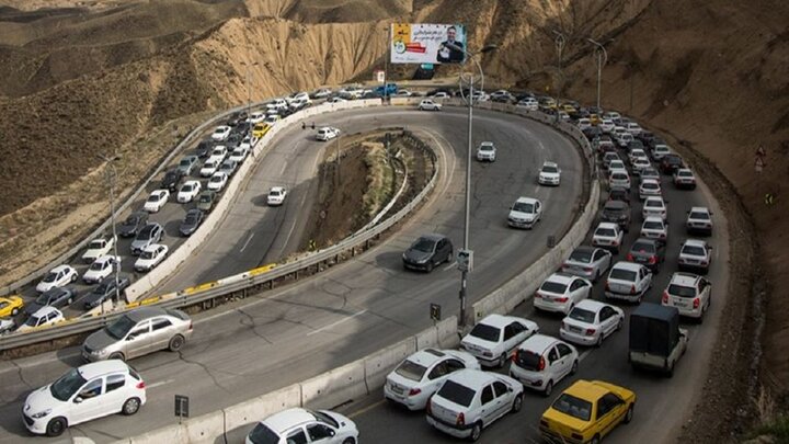 ترافیک سنگین در محور چالوس مسیر شمال به جنوب