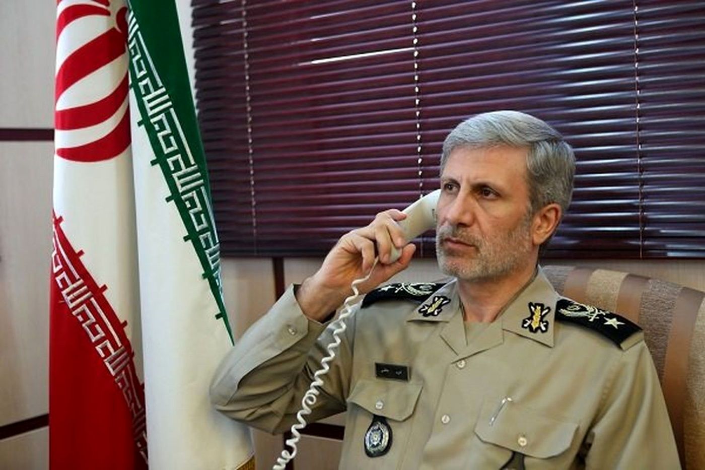 فرمانده کل ارتش: شرارت‌های دشمن تکرار شود، اقدامات ما شدیدتر خواهد شد