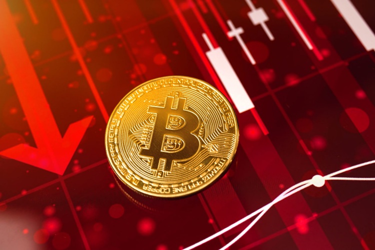 ریزش قیمت بیت‌کوین رکورد زد