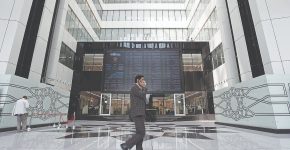 بورس در انتظار سوخت تازه