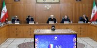 عارف: نوسان روزانه قیمتها بیش از گرانی، مردم را تحت فشار روانی قرار داده است عارف: نوسان روزانه قیمتها بیش از گرانی، مردم را تحت فشار روانی قرار داده است
