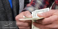 سیگنال تازه به بازار ارز؛ ثبات قیمت دلار روی مرز ۱۶۱ هزار تومان سیگنال تازه به بازار ارز؛ ثبات قیمت دلار روی مرز ۱۶۱ هزار تومان