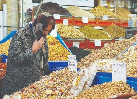 معیشت در مرز هشدار