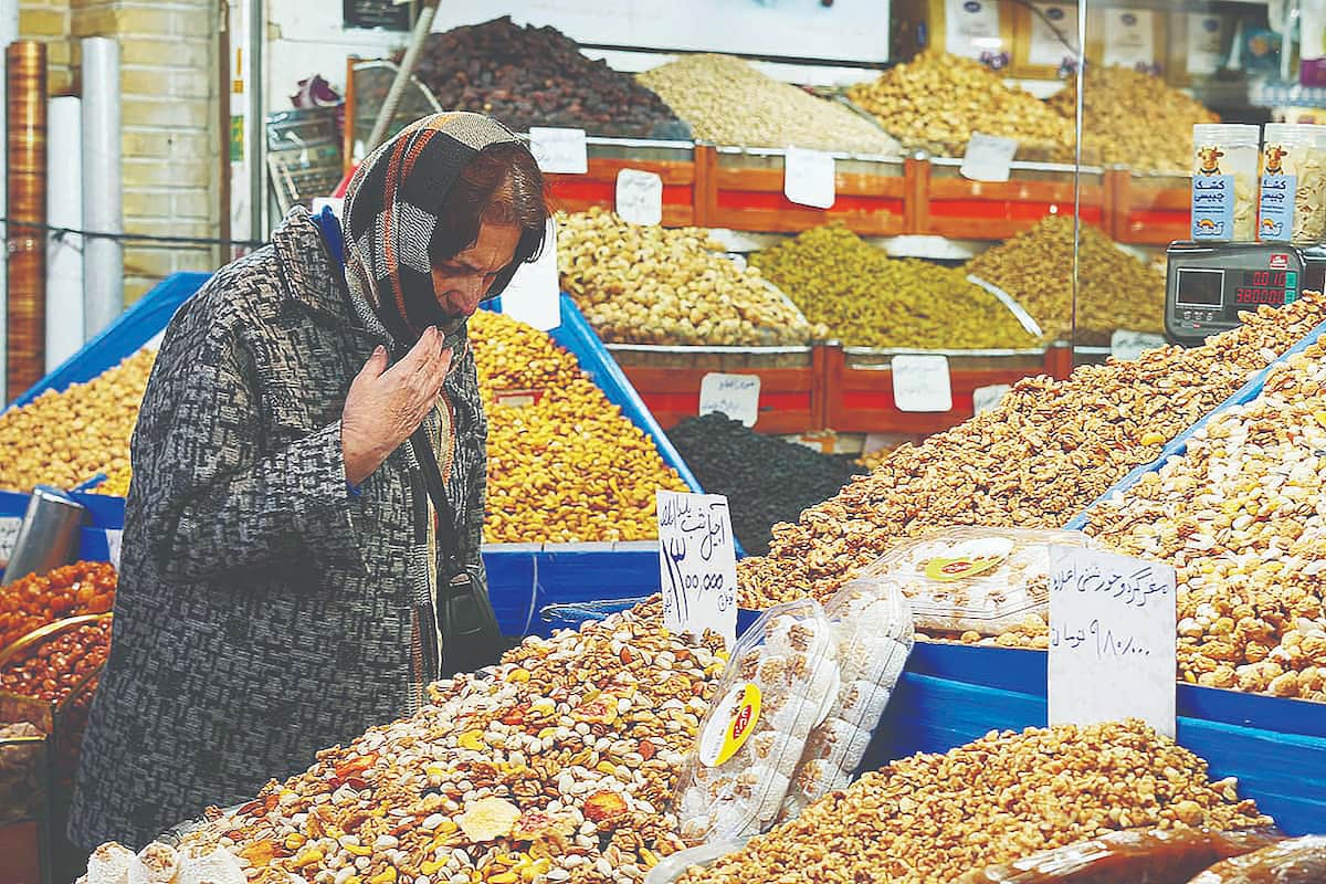 معیشت در مرز هشدار