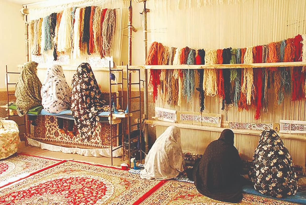 هنرمندان زیر بار بیمه‌های سنگین