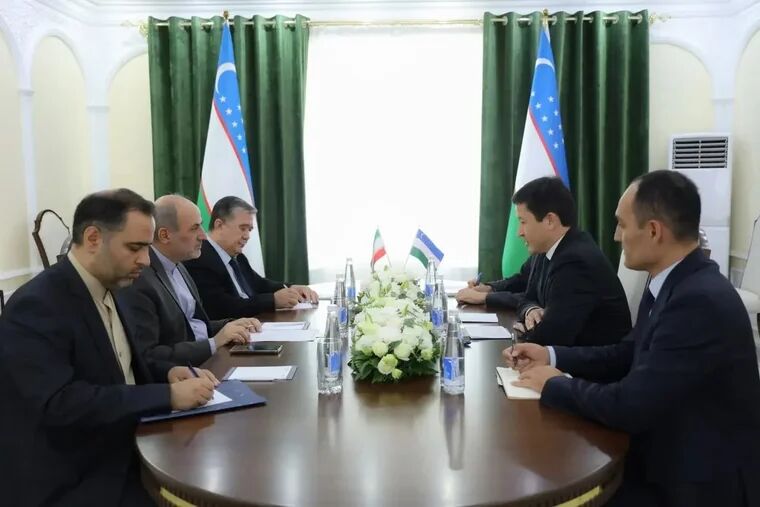 گسترش پروازهای مستقیم و تسهیل روادید؛ محور گفت‌وگوی مقامات ایران و ازبکستان
