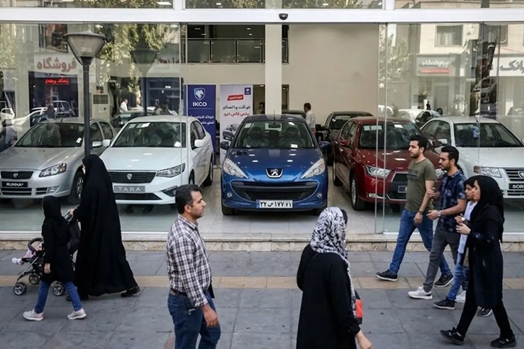 کام‌بک قیمت خودرو به مدار صعودی؛ جهش میلیونی دنا و تارا
