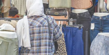 روزهای متناقض بازار پوشاک