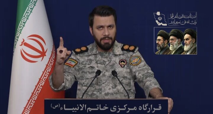 هر کشوری دارایی‌های ایران را دریافت کند، حق عبور از تنگه هرمز را ندارد