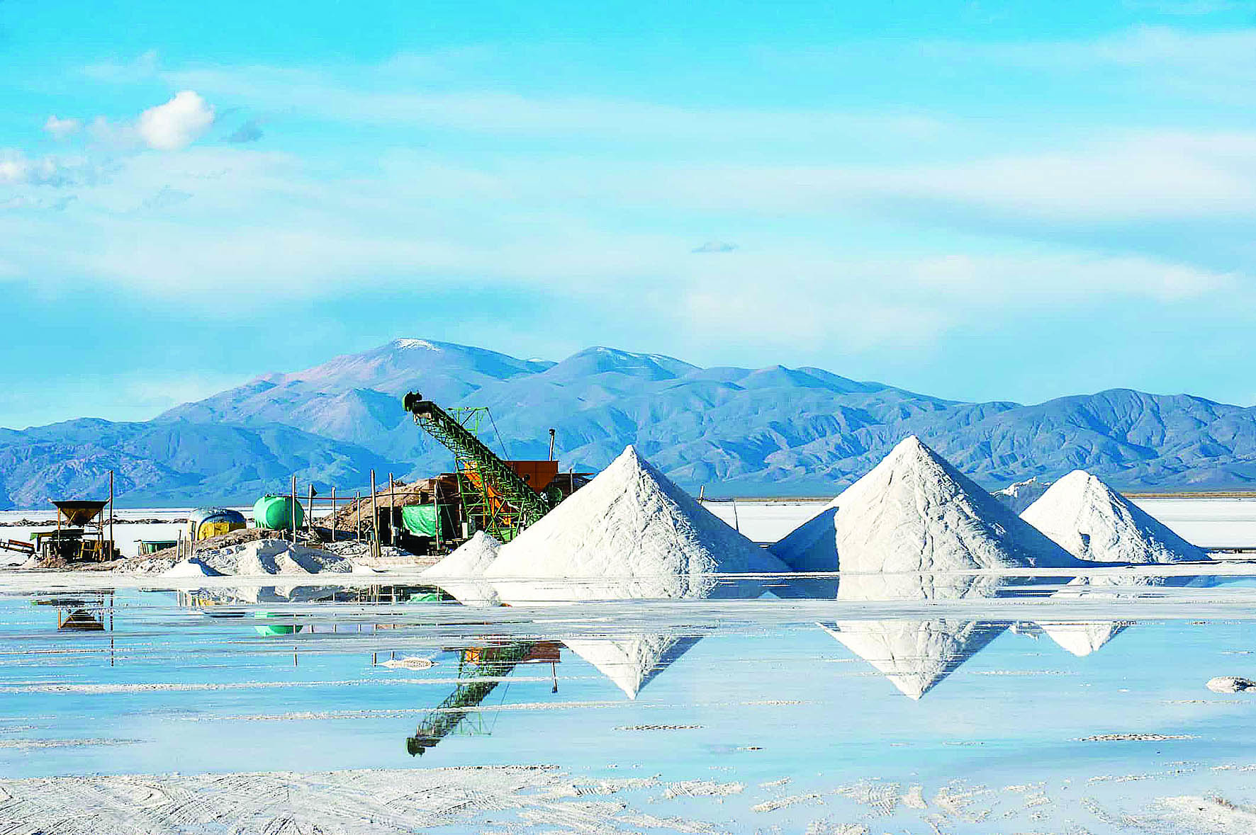 جایگاه طلای سفید در اقتصاد ایران