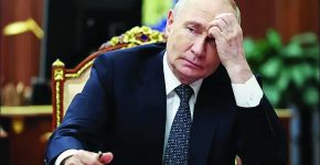 جنگ بی‌پایان کرملین